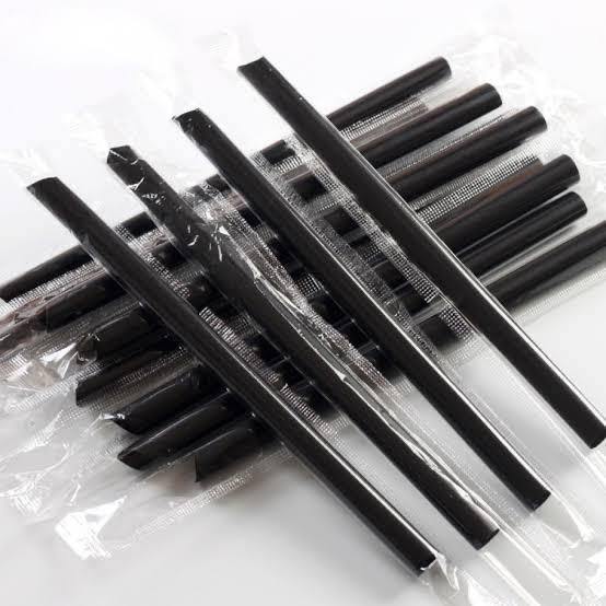 Envelope Black Plastic Straw شالموه بلاستك اسود مغلف - Solly Mart